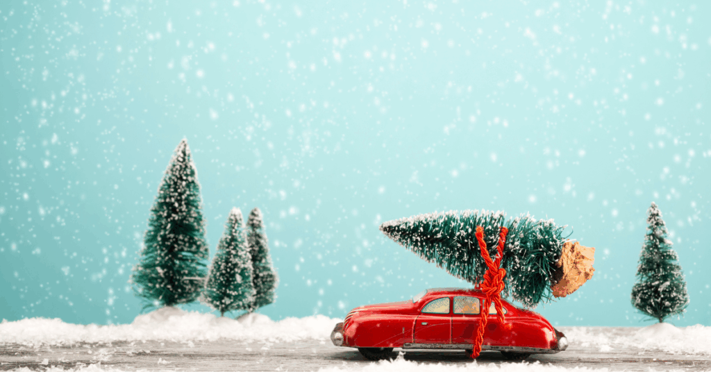 3 Steps to Prepare Kids for Holiday Family Gatherings 11 Family Preparing to go to holiday gathering