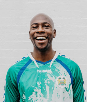 Volunteer 3 charles etoroma 95UF6LXe Lo unsplash