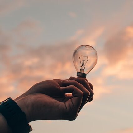 lilartsy ZgpQYJaTPjw unsplash e1788579633485