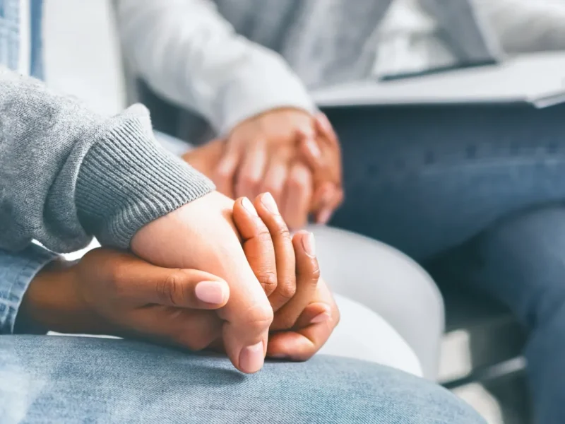 Community-group-holding-hands_1x